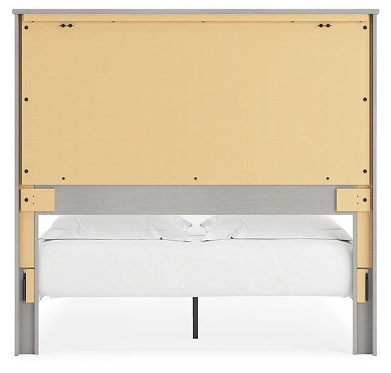 Cottonburg  Panel Bed With Mirrored Dresser And Nightstand