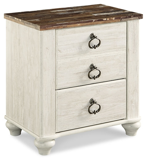 Willowton  Panel Bed With Mirrored Dresser And Nightstand