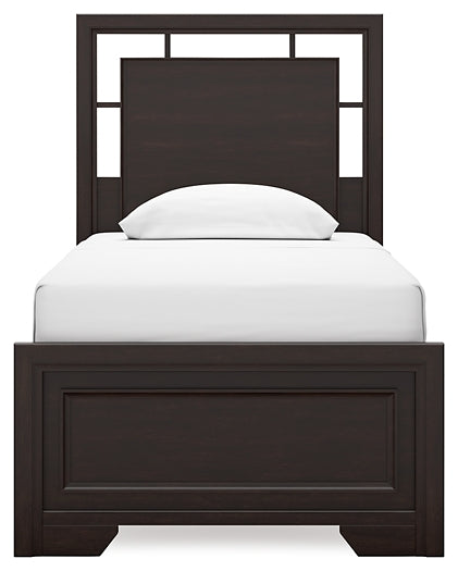 Covetown  Panel Bed With Mirrored Dresser, Chest And 2 Nightstands