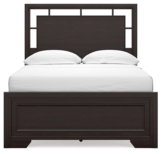 Covetown  Panel Bed With Mirrored Dresser, Chest And 2 Nightstands