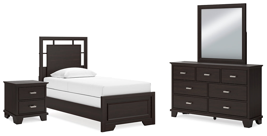 Covetown  Panel Bed With Mirrored Dresser And Nightstand