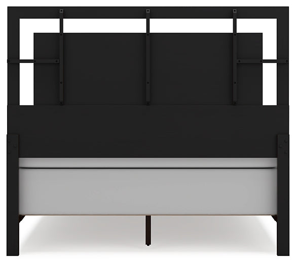 Covetown  Panel Bed With Mirrored Dresser And Nightstand