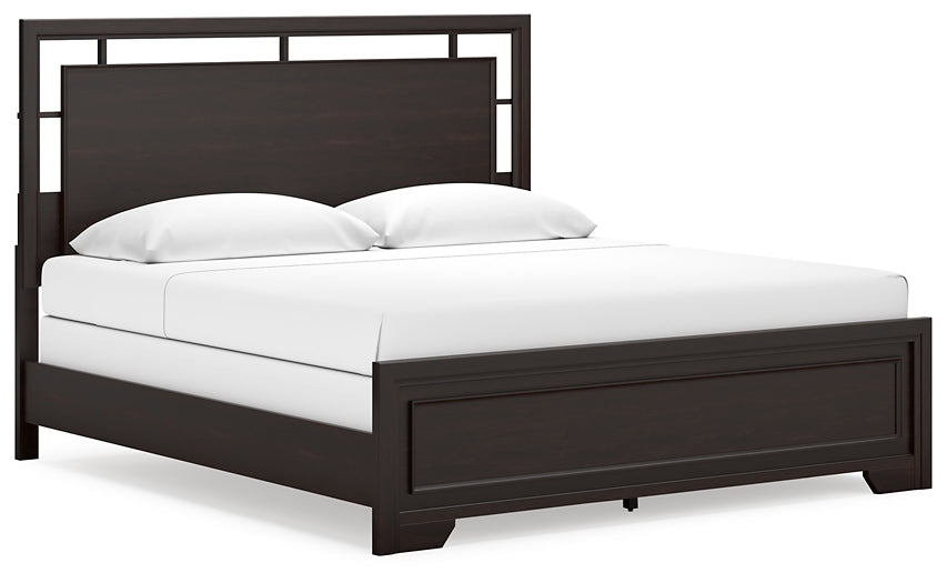 Covetown  Panel Bed With Dresser