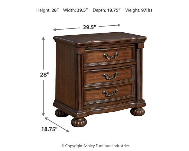 Lavinton  Poster Bed With Mirrored Dresser, Chest And 2 Nightstands