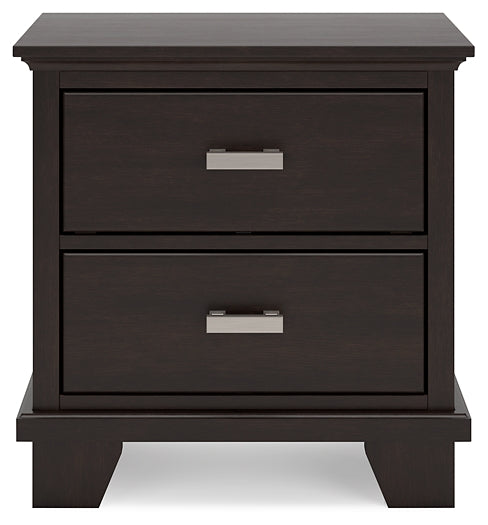 Covetown  Panel Bed With Dresser And Nightstand