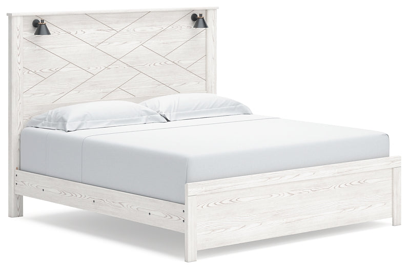 Gerridan  Panel Bed With Dresser And 2 Nightstands