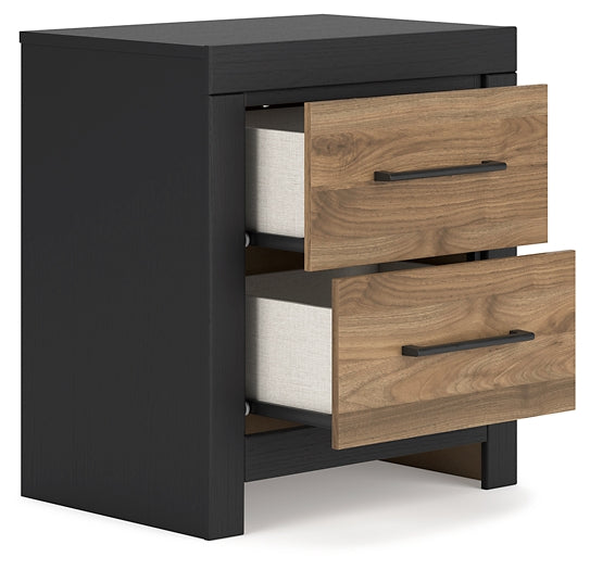 Vertani  Panel Bed With 2 Nightstands