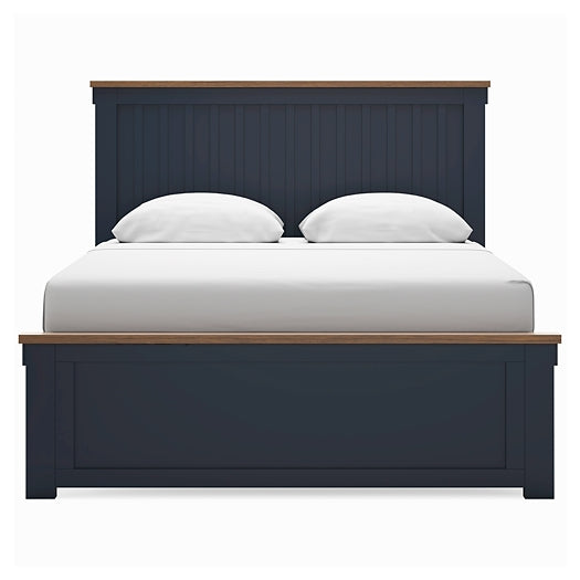 Landocken  Panel Bed With 2 Nightstands