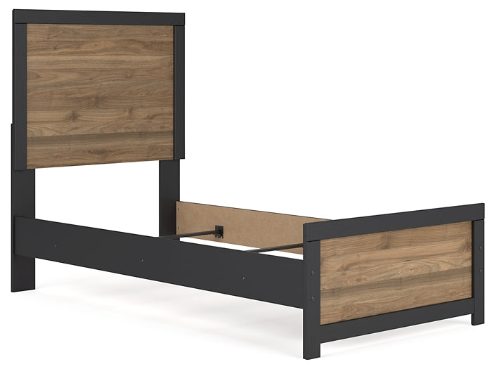 Vertani  Panel Bed With Dresser And 2 Nightstands