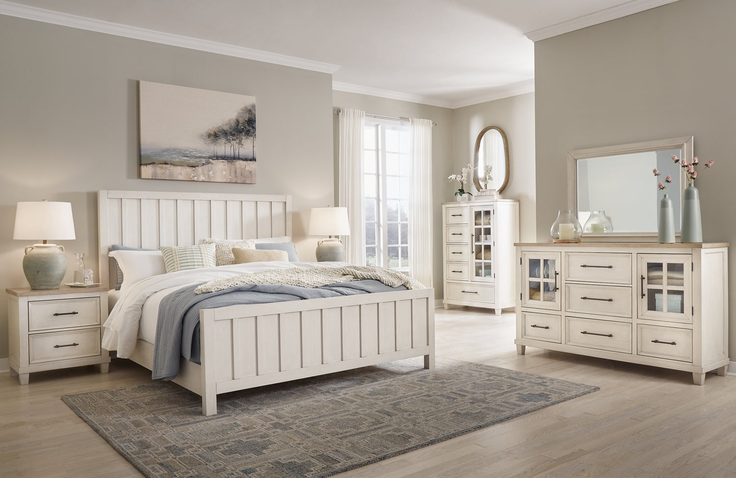 Shaybrock California  Panel Bed With Mirrored Dresser