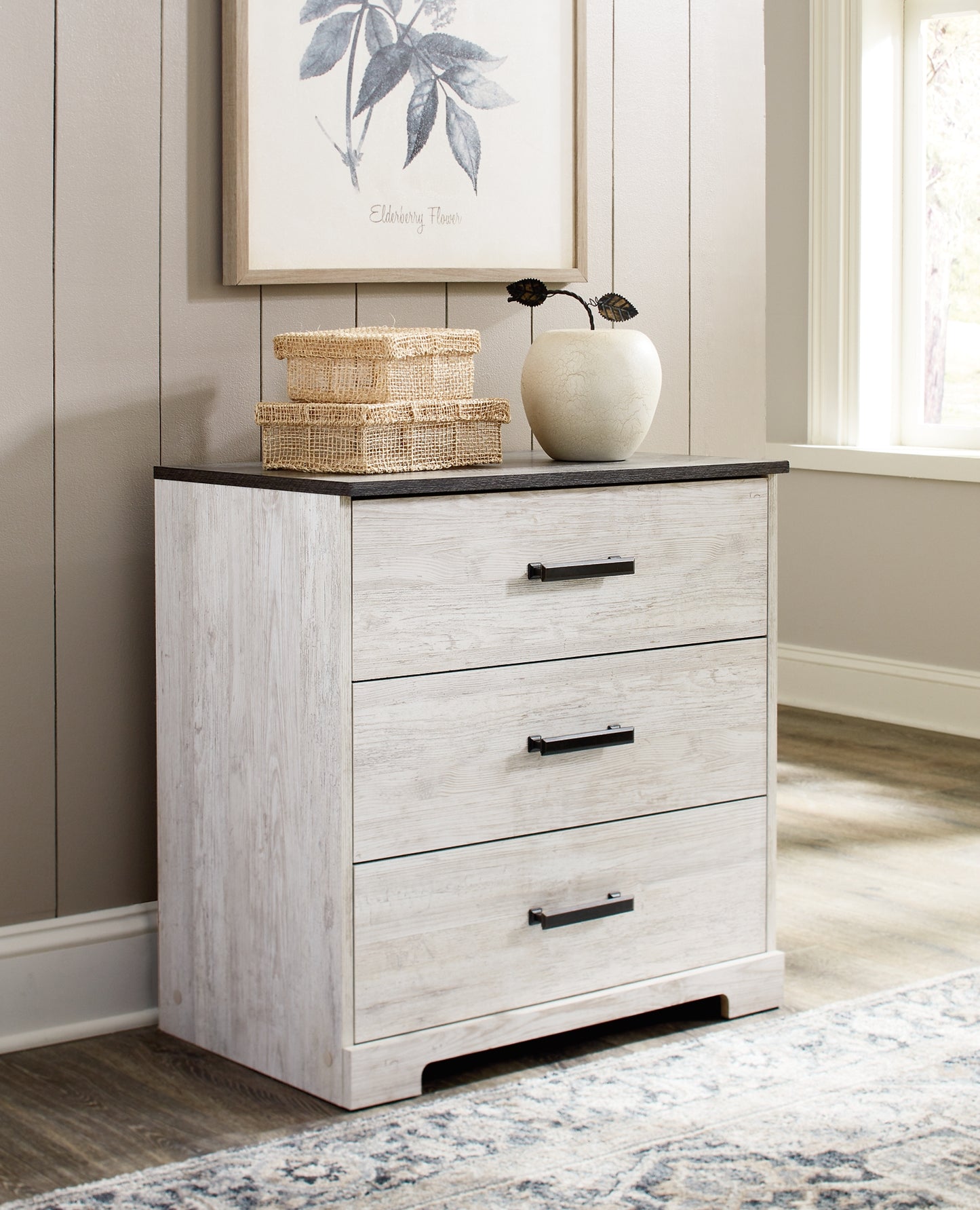 Shawburn  Panel Headboard With Dresser And 2 Nightstands