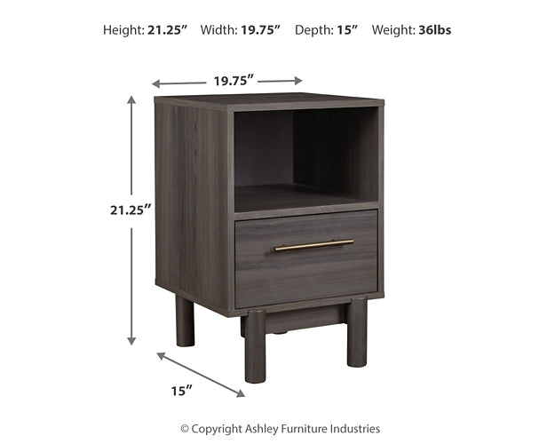 Brymont  Platform Bed With 2 Nightstands