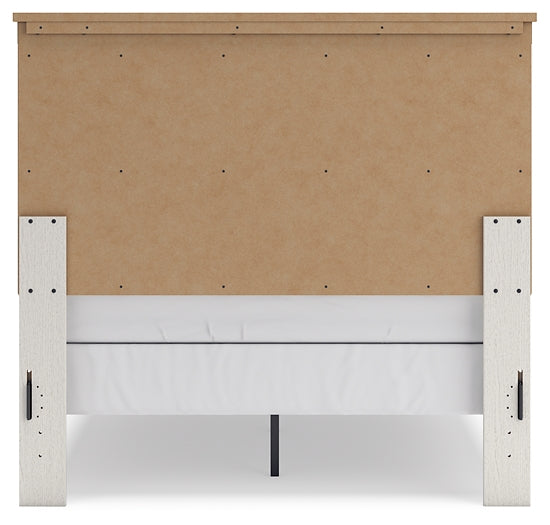 Linnocreek  Panel Headboard With 2 Nightstands