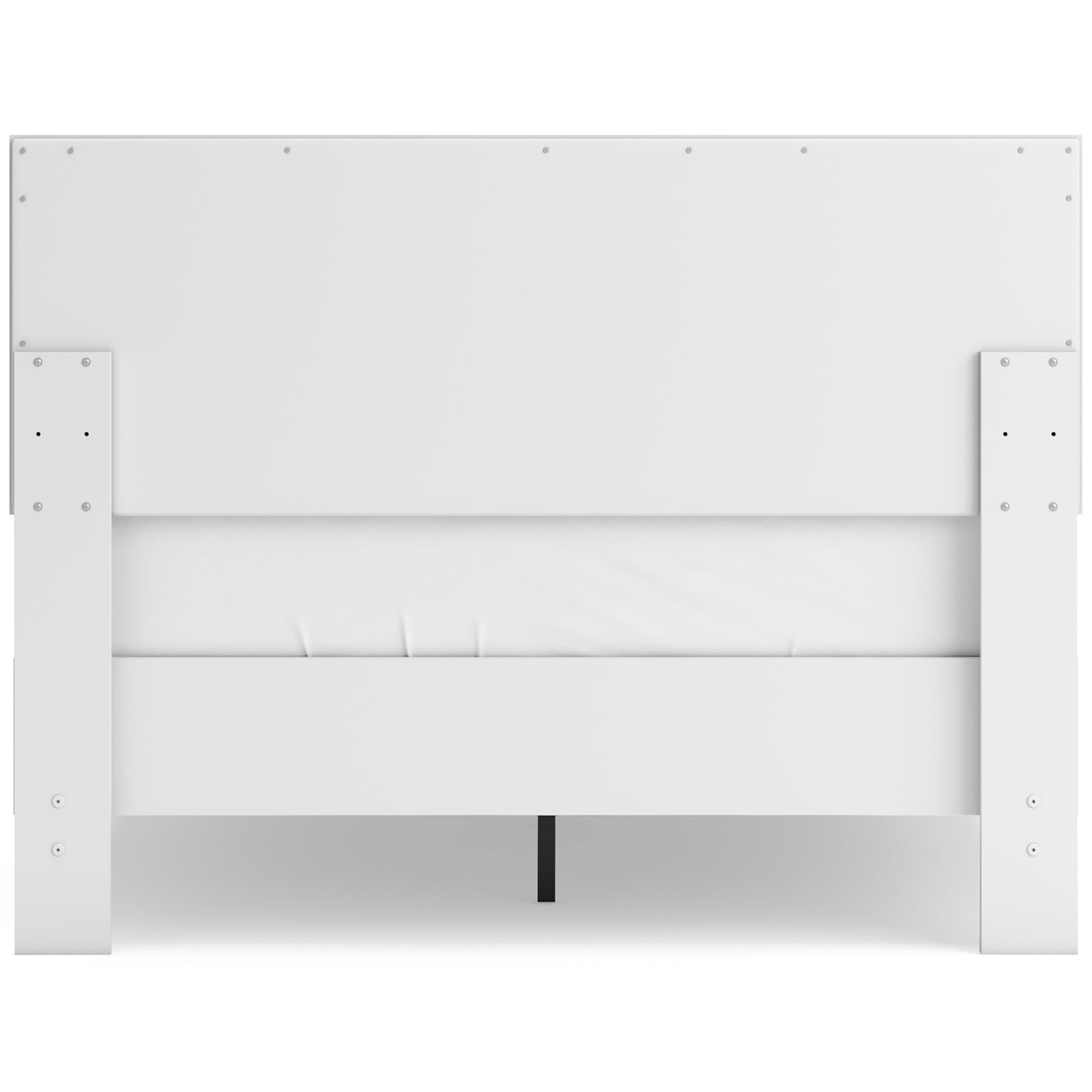 Hallityn  Panel Headboard With Dresser And Nightstand