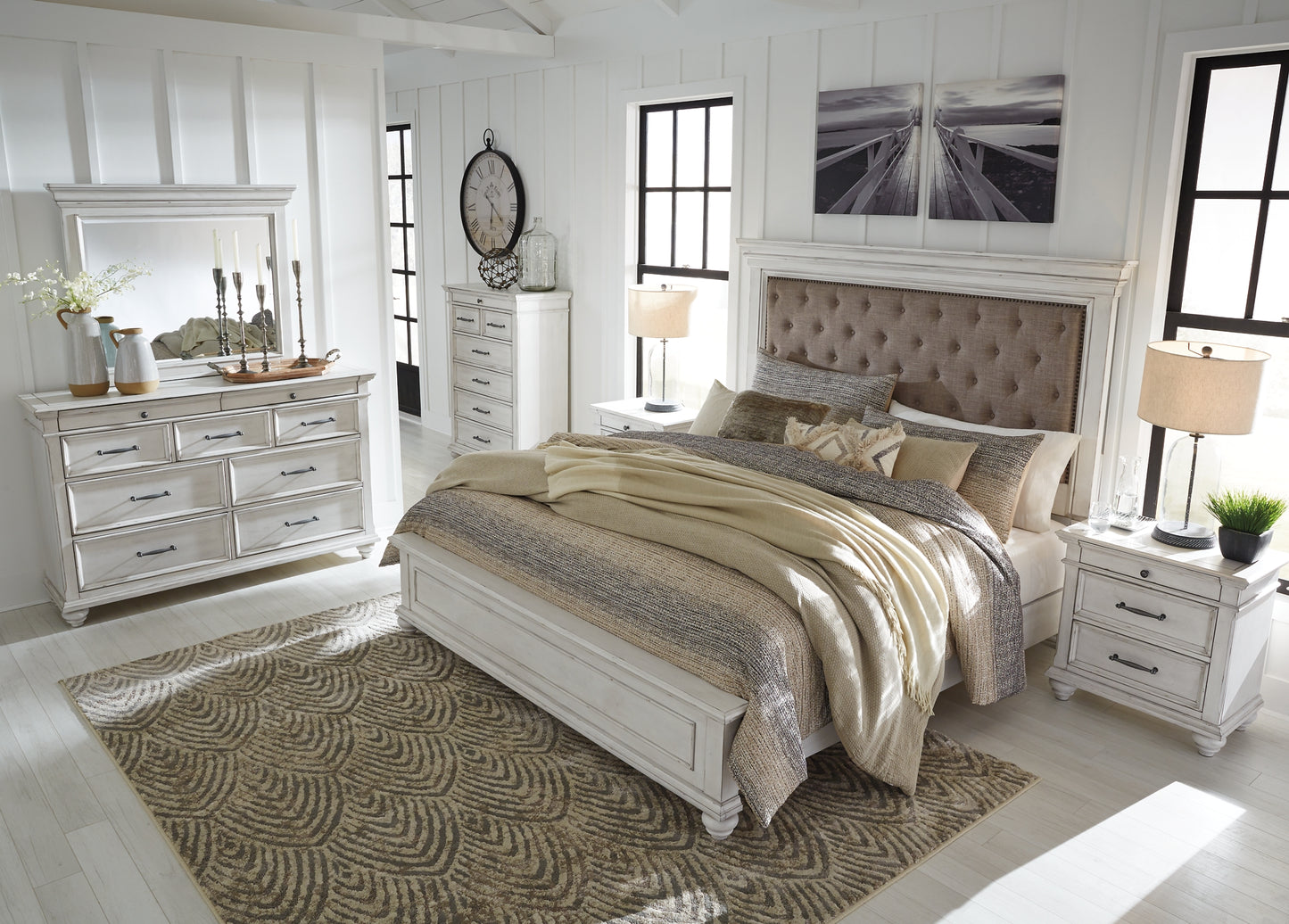 Kanwyn  Panel Bed With Mirrored Dresser