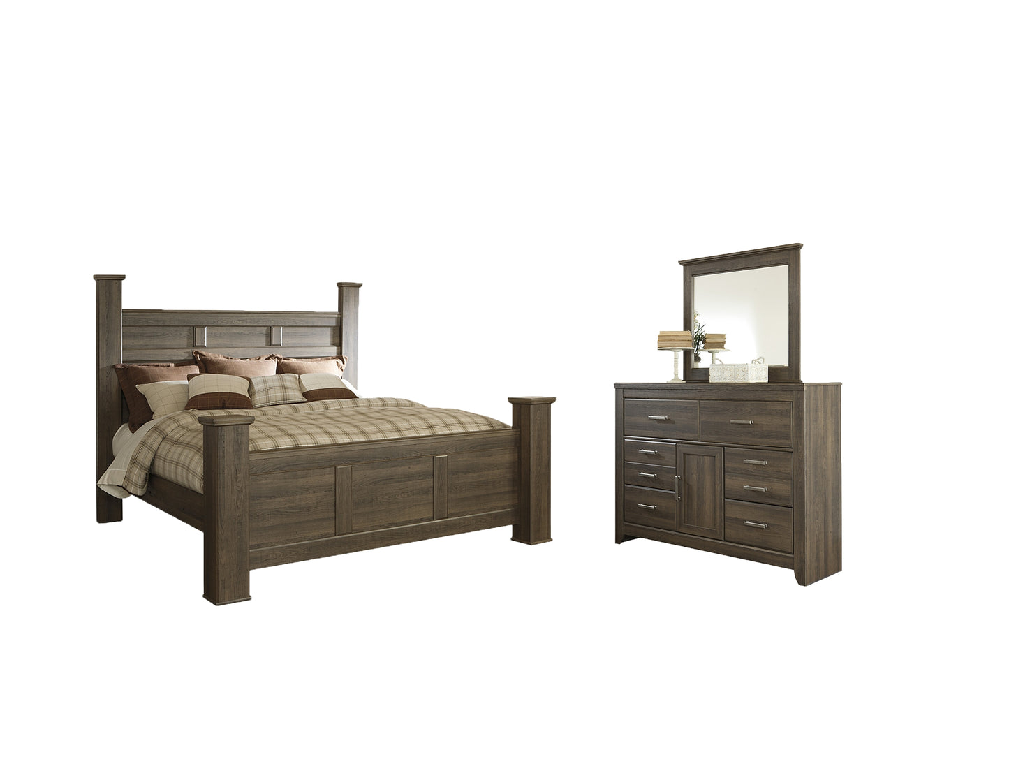 Juararo California  Poster Bed With Mirrored Dresser