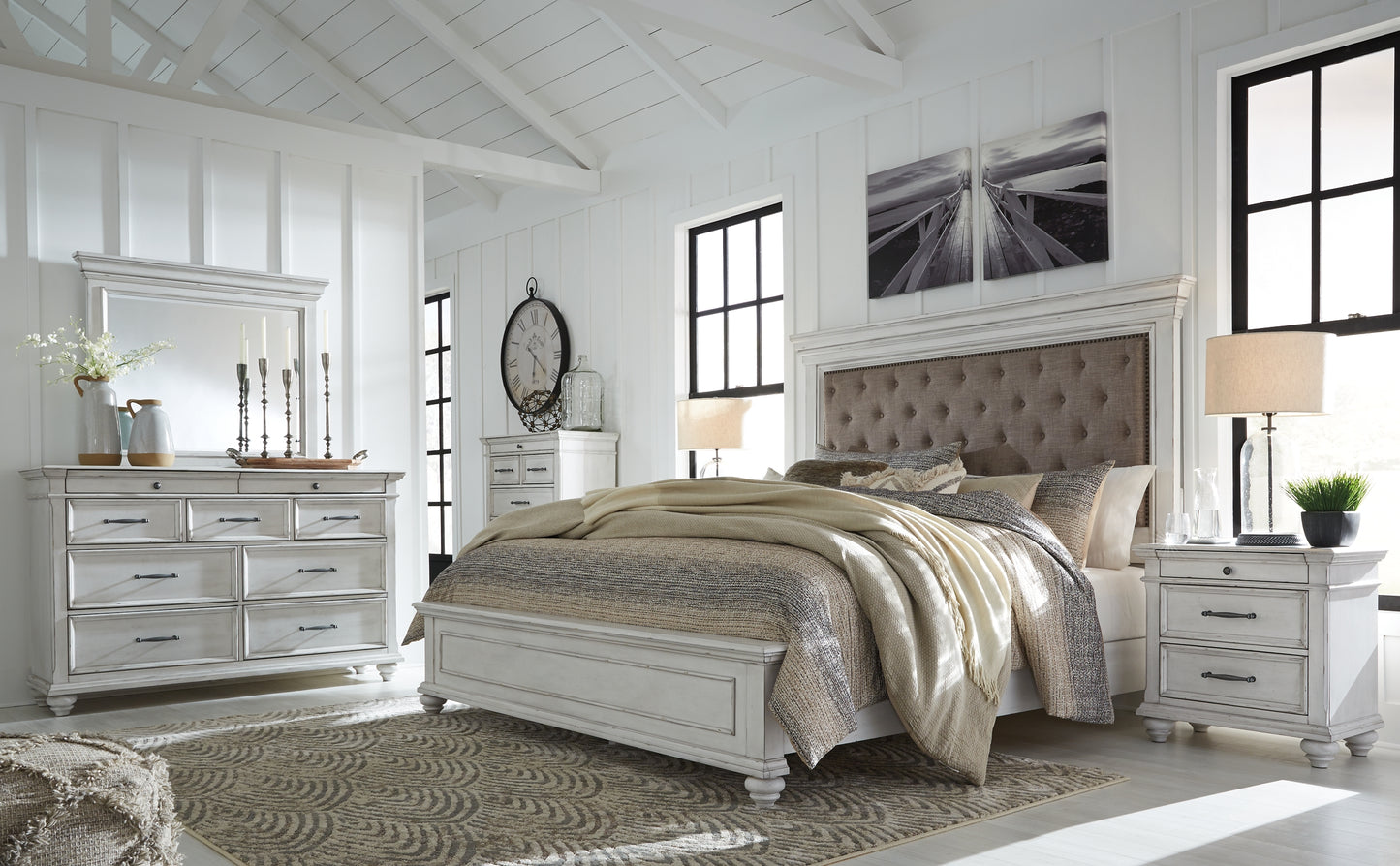 Kanwyn  Panel Bed With Mirrored Dresser And Chest