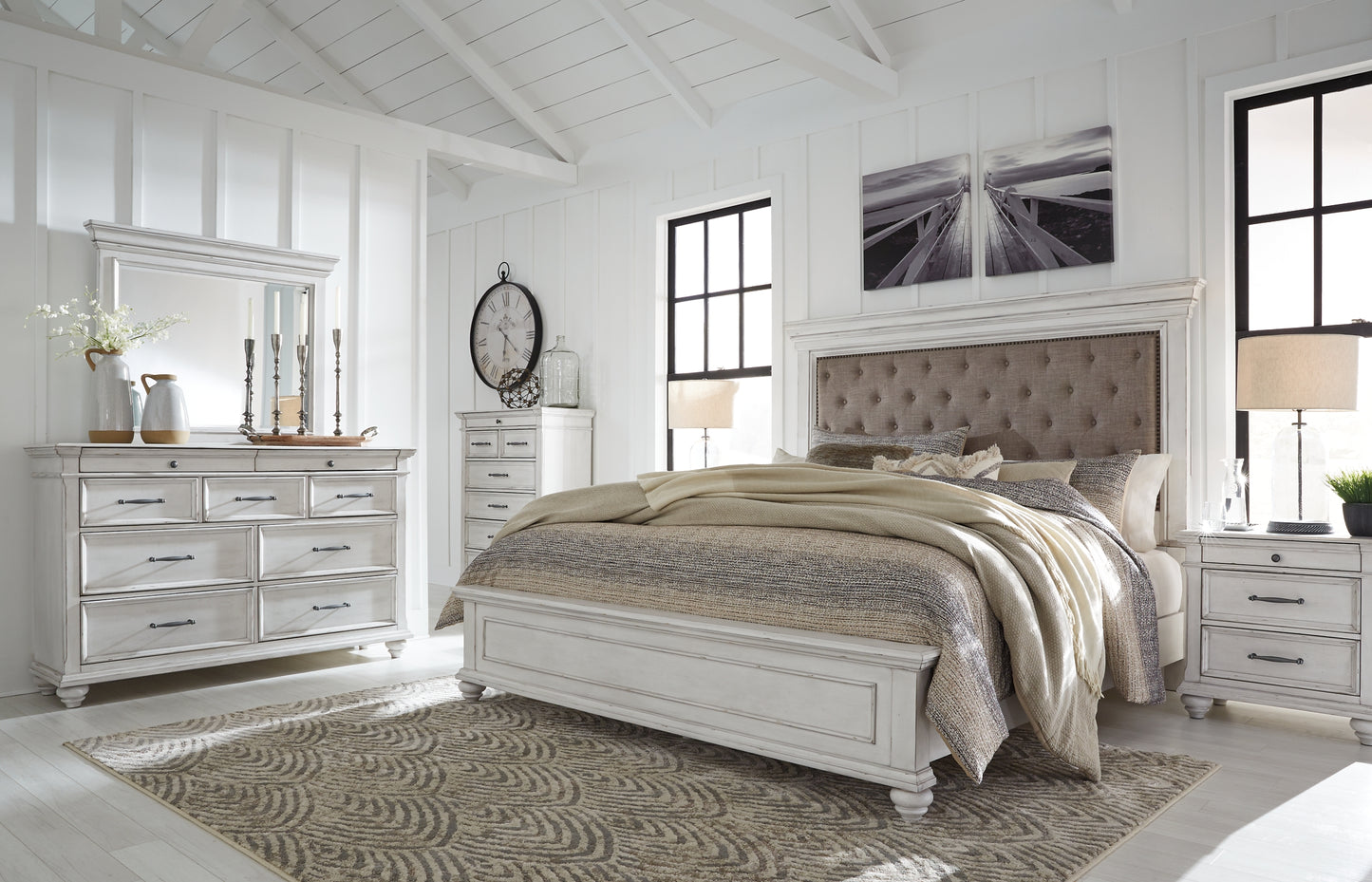 Kanwyn  Panel Bed With Mirrored Dresser, Chest And Nightstand