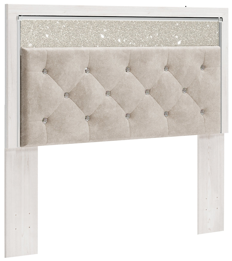 Altyra  Panel Headboard With Dresser