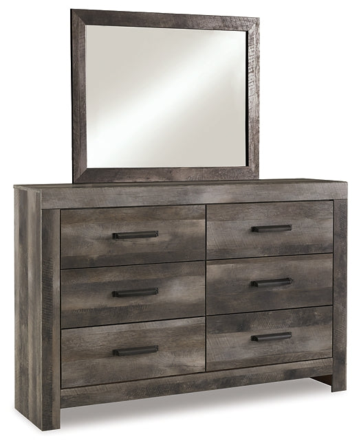 Wynnlow  Panel Bed With Mirrored Dresser And Nightstand