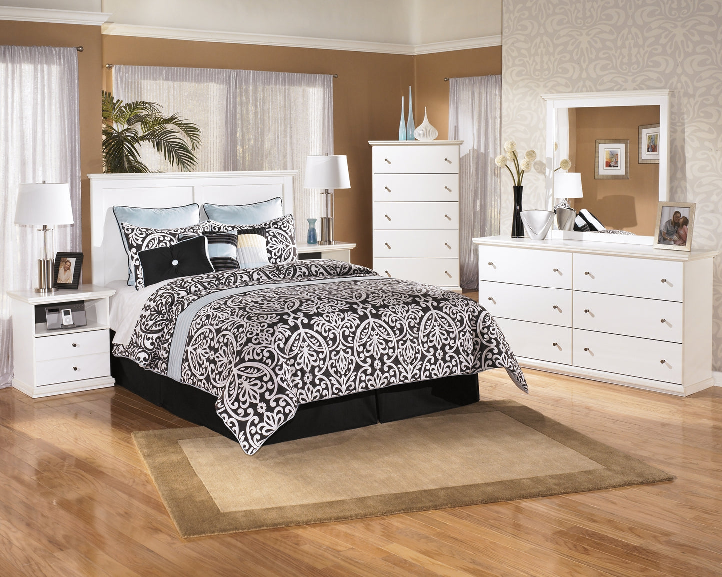 Bostwick Shoals / Panel Headboard With Mirrored Dresser, Chest And 2 Nightstands