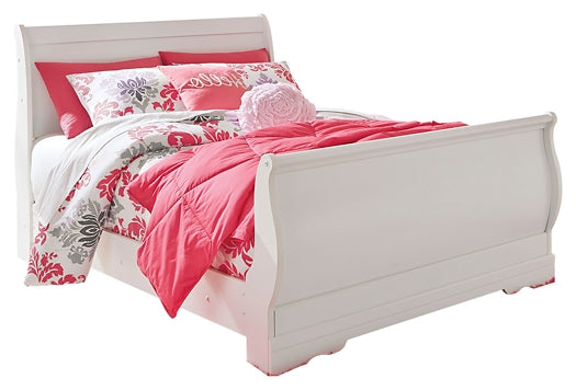 Anarasia  Sleigh Bed With Dresser