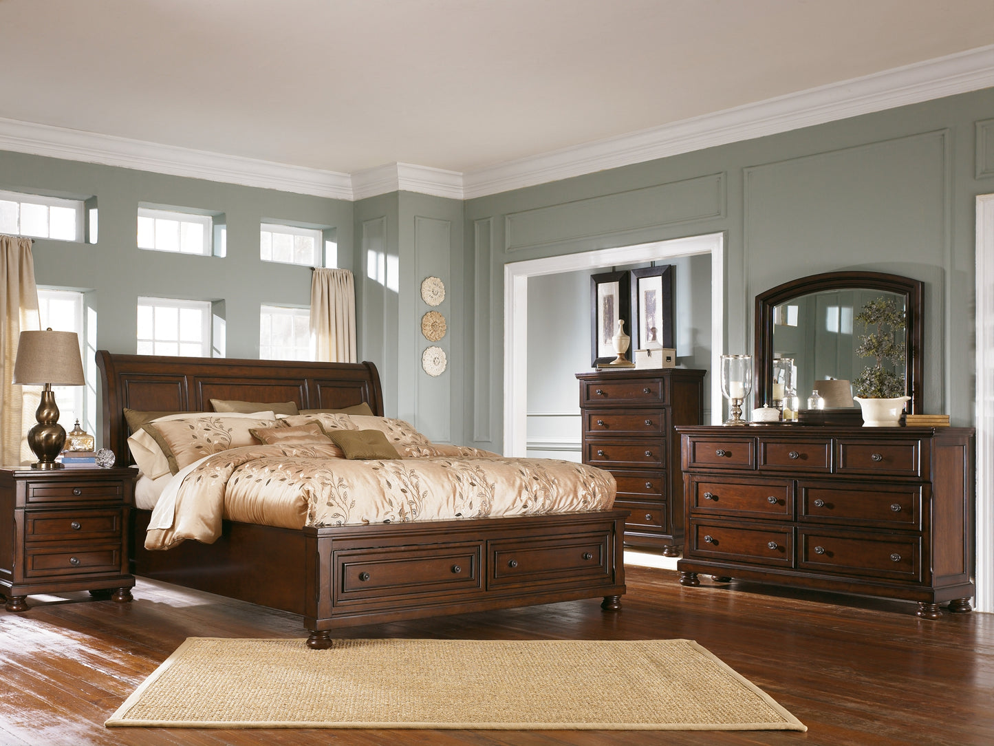 Porter  Sleigh Bed With Mirrored Dresser And Chest