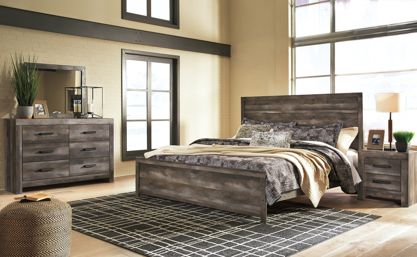 Wynnlow  Panel Bed With Mirrored Dresser And 2 Nightstands