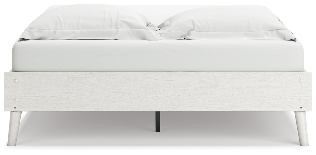 Aprilyn  Platform Bed With Dresser, Chest And 2 Nightstands