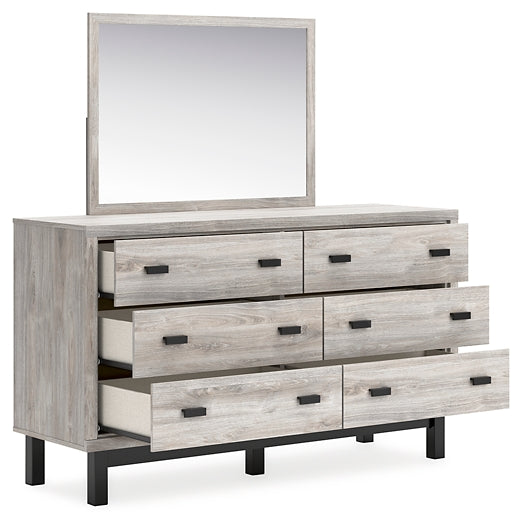 Vessalli  Panel Bed With Mirrored Dresser, Chest And 2 Nightstands