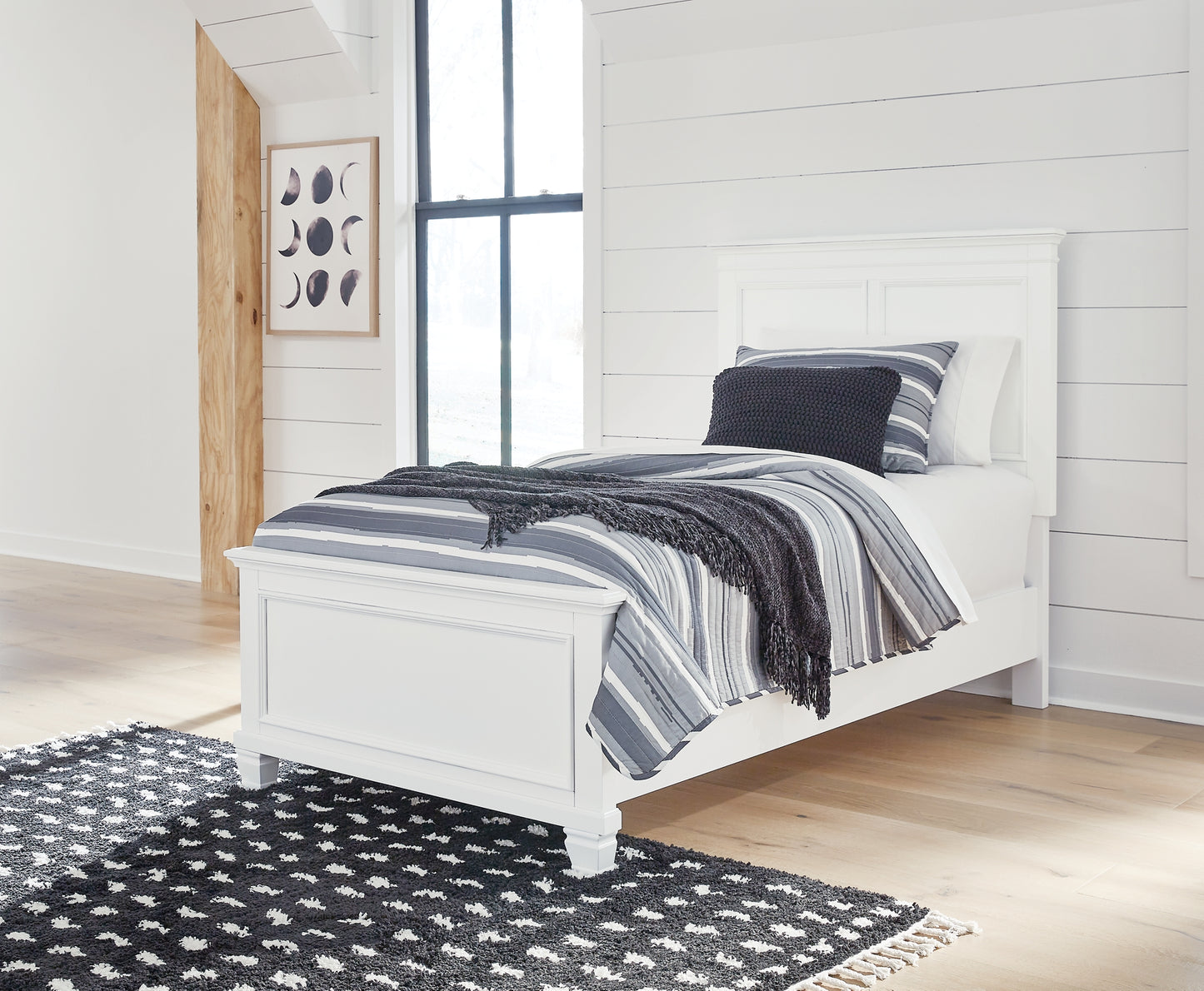 Fortman  Panel Bed With Mirrored Dresser