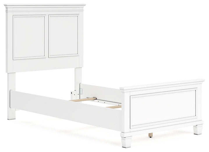 Fortman  Panel Bed With Mirrored Dresser And Chest