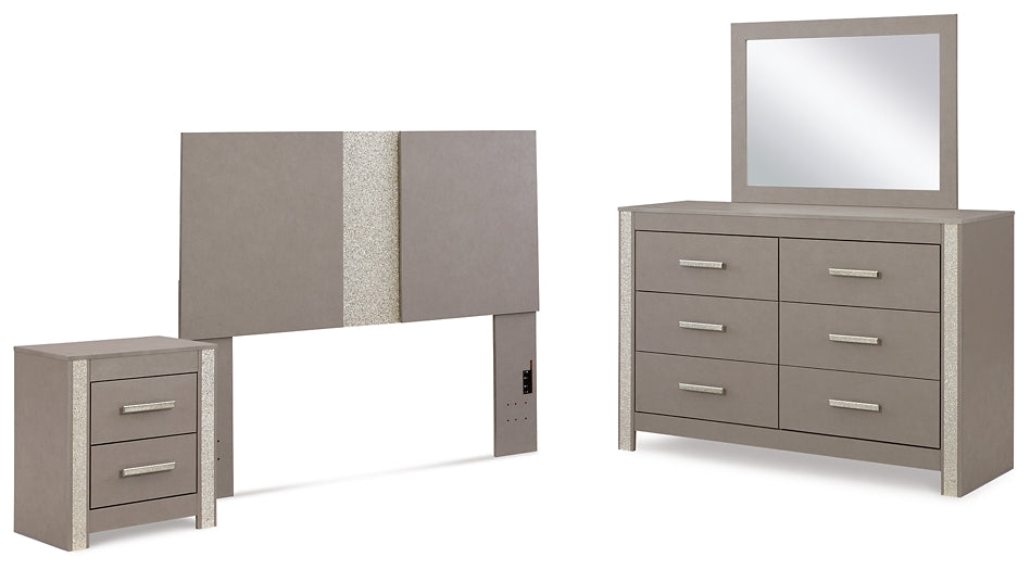 Surancha / Panel Headboard With Mirrored Dresser And Nightstand