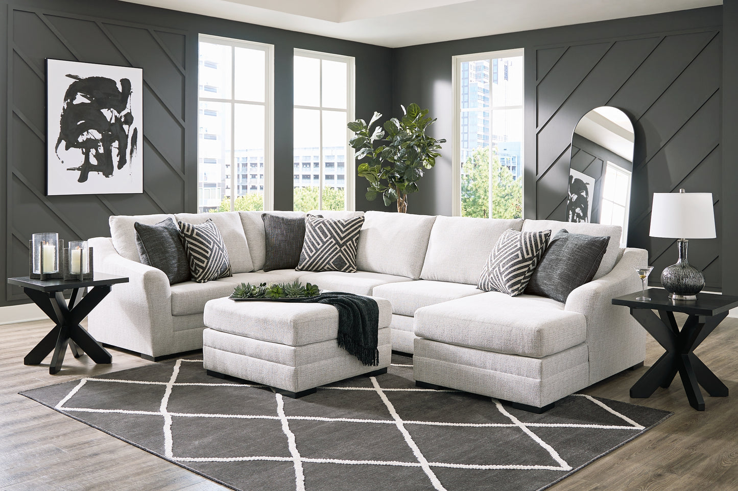 Koralynn 3-Piece Sectional with Ottoman