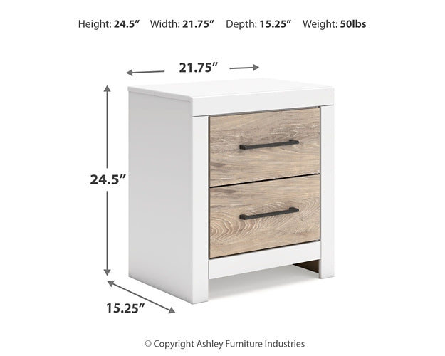 Charbitt  Panel Bed With Mirrored Dresser, Chest And 2 Nightstands